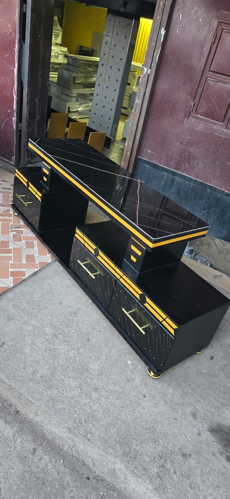 MODERN TV STAND WITH LED LIGHTS - Image 4