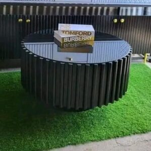 ROUND BLACK COFFEE TABLE