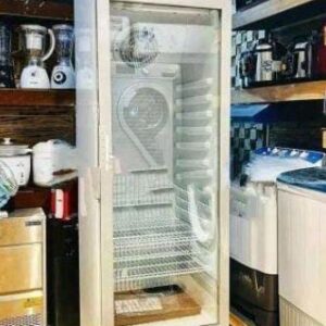 Hisense 222 litre showcase fridge